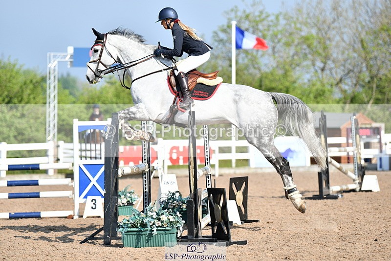 240512A-090348-17075 - Cls 39 British Novice and 90cm Open