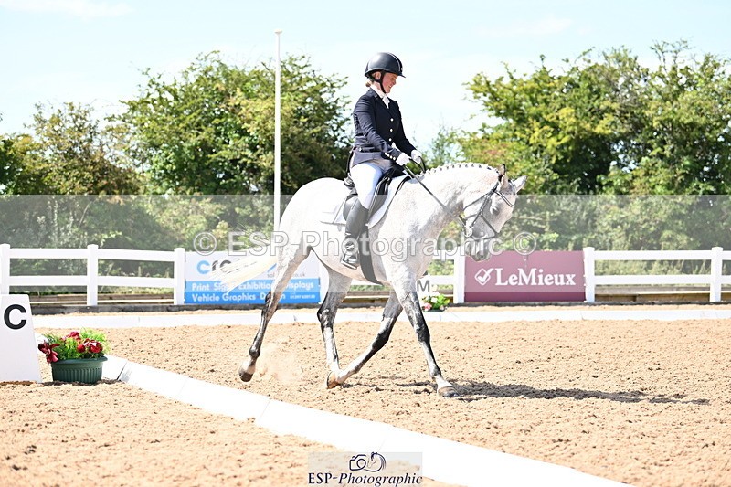 240816A-143822-05457 - 257-Looby.Marsden-RAINBOW.DREAM