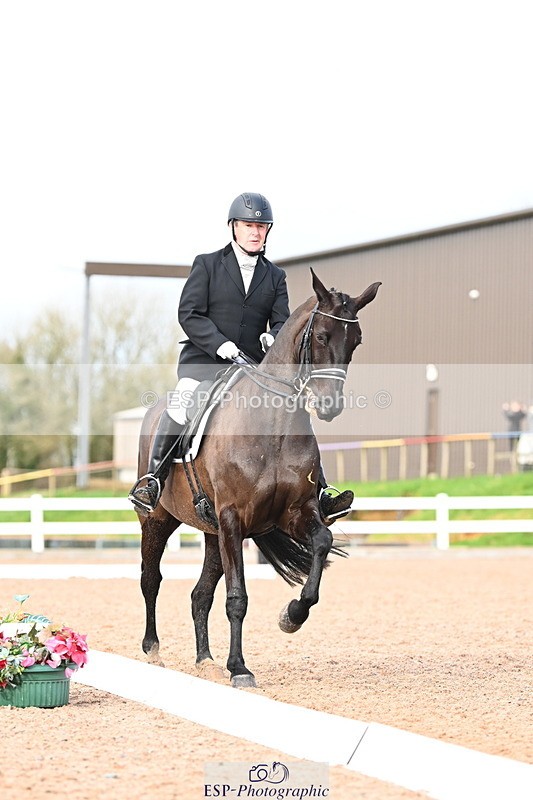 240218A-150429-08988 - 180-John.Fullick-Hermosa.bella