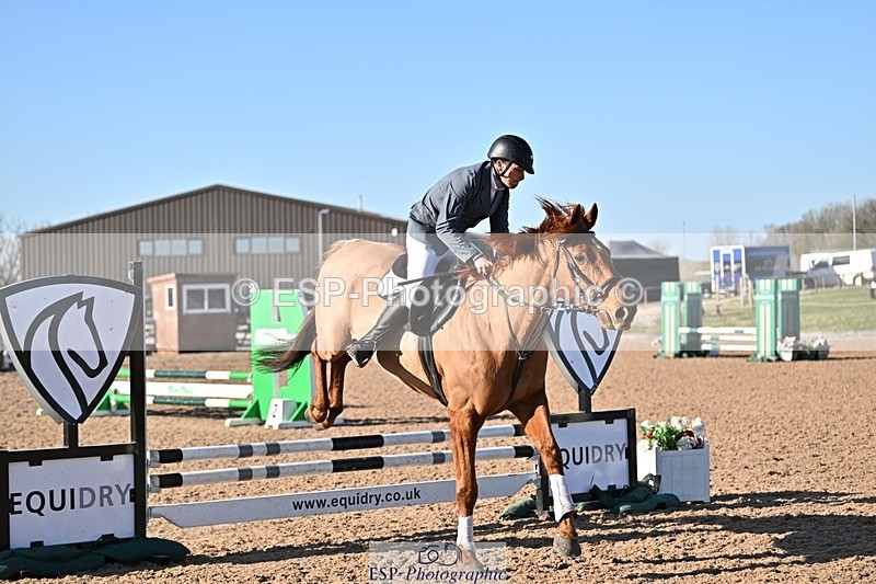 250401-170406-00257 - 70cm classes