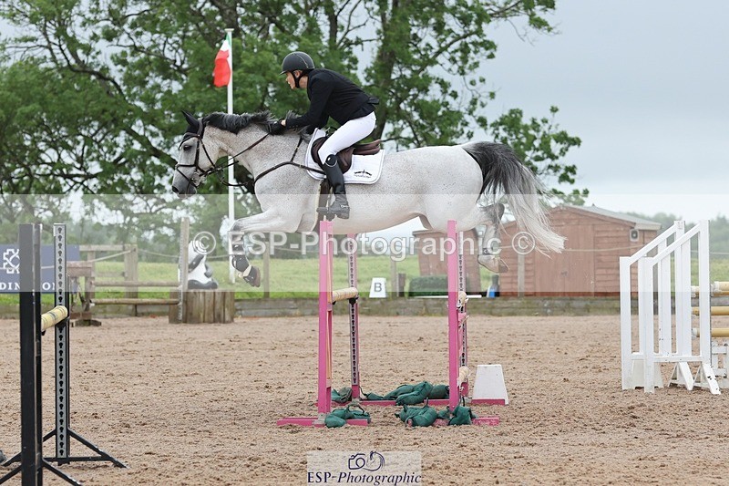 250524-095244-03979 - Cls 13  A&B 1.05m & 1.10m open