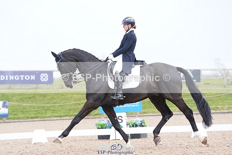 250403-142606-02930 - 027-Zoe.Sleigh-Zall.stensvang