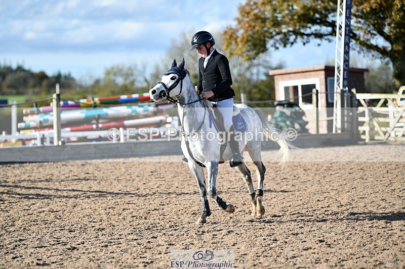 241027A-140807-03159 - SUN Cls 28 Springboard 128+138