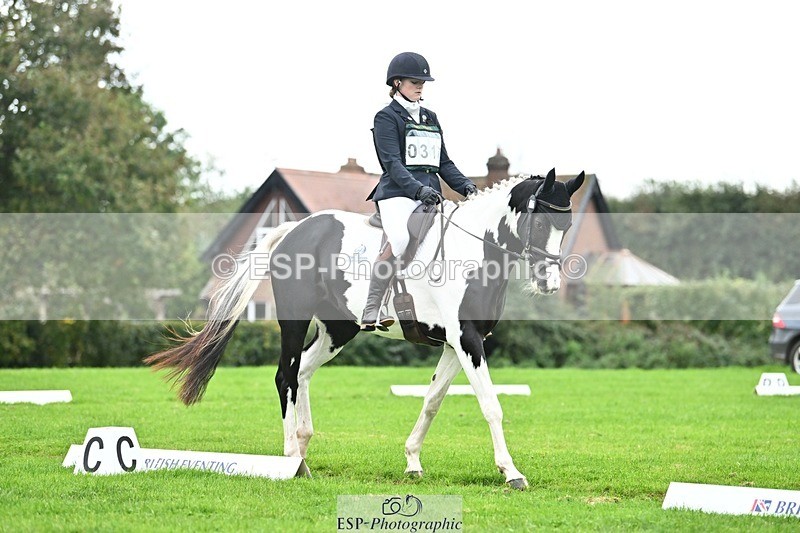 241024-114014-02436 - 317-Maddy.Greenaway-SPECIAL.VAN.DE.SMEDENPOORT