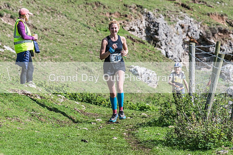 Ilam-1029 - Ilam Three Peaks Fell Race (Limestone Series) Sunday 28th September 2025