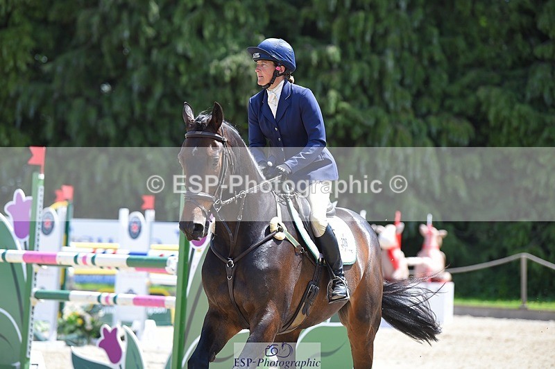 230528-120350-15512 - 326-GULLITH-Emily_Lochore-SUNTrotUp+SJ