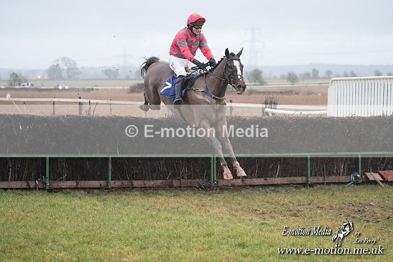 PtP 260125 1079 - Cocklebarrow Point-to-Point racing with the Heythrop Hunt 26/01/25