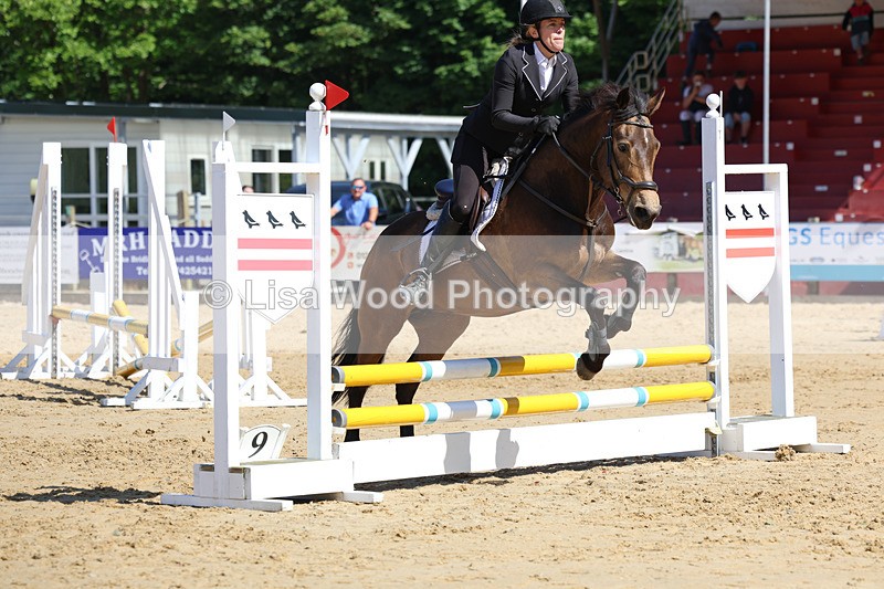 3E7A9077 - Class 6: Senior 60cm