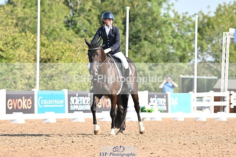 250816-090409-02551 - 113-Chloe.BakerFirst.Date.III