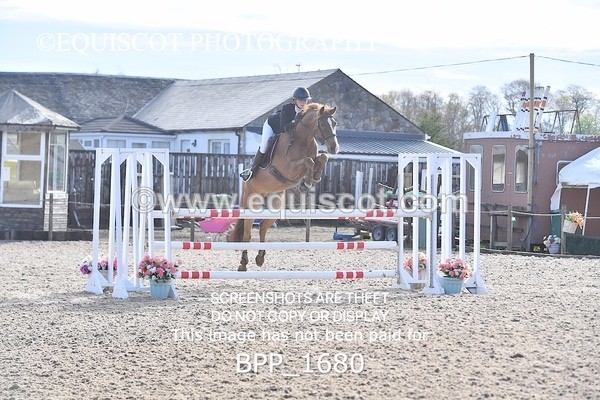 BPP_1680 - CLASS 18 SUN Senior Newcomers/ 1.10m Open