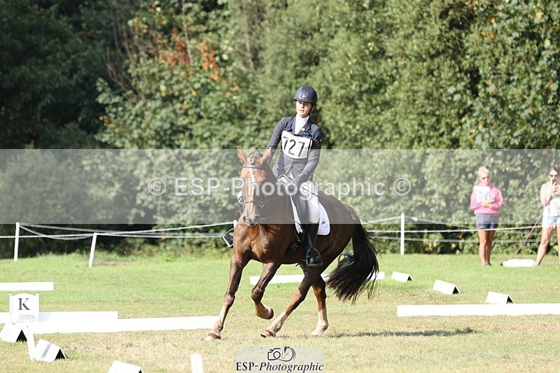 250823A-161736-33381 - PC80 Ride Off