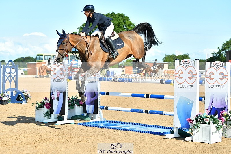 230720A-091755-01649 - Cls 1, 2 Star Small 1.30m