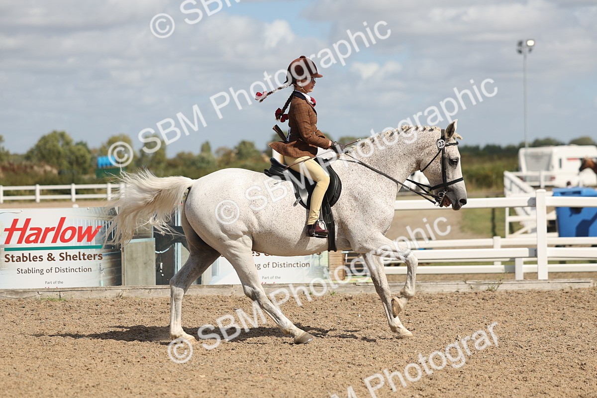 SBM_23234 - Class 807 - young Rider 11 to 16 Years
