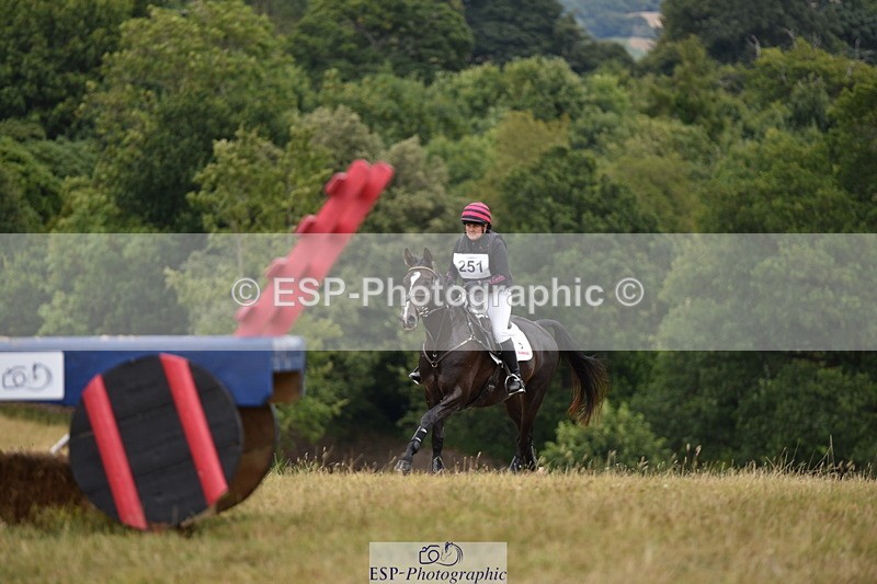 250802A-144420-05296 - F-251-Lizzie.Luxton-SHANNONDALE.LUIGI