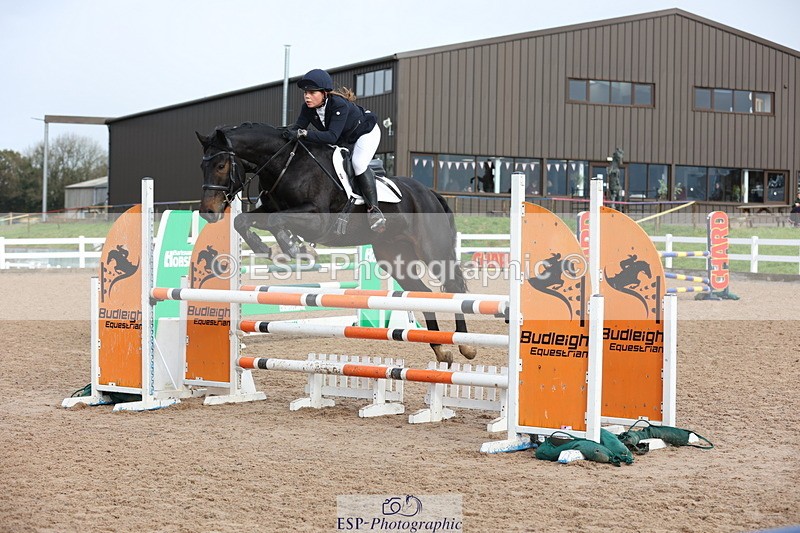 231112A-114311-03756 - Cls 18 Discovery & 1m Open