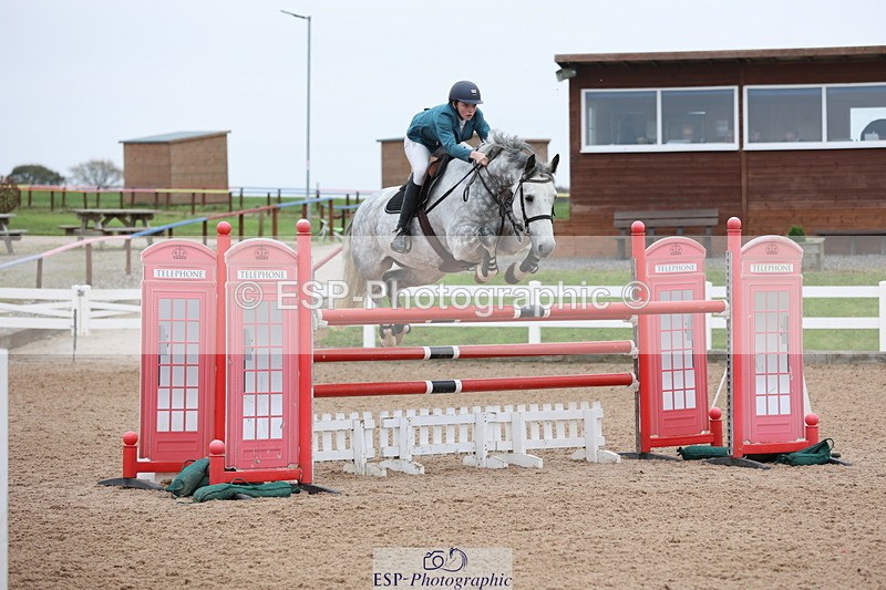 241101A-130022-01907 - FRI Cls 6 Foxhunter and 1.20m Open