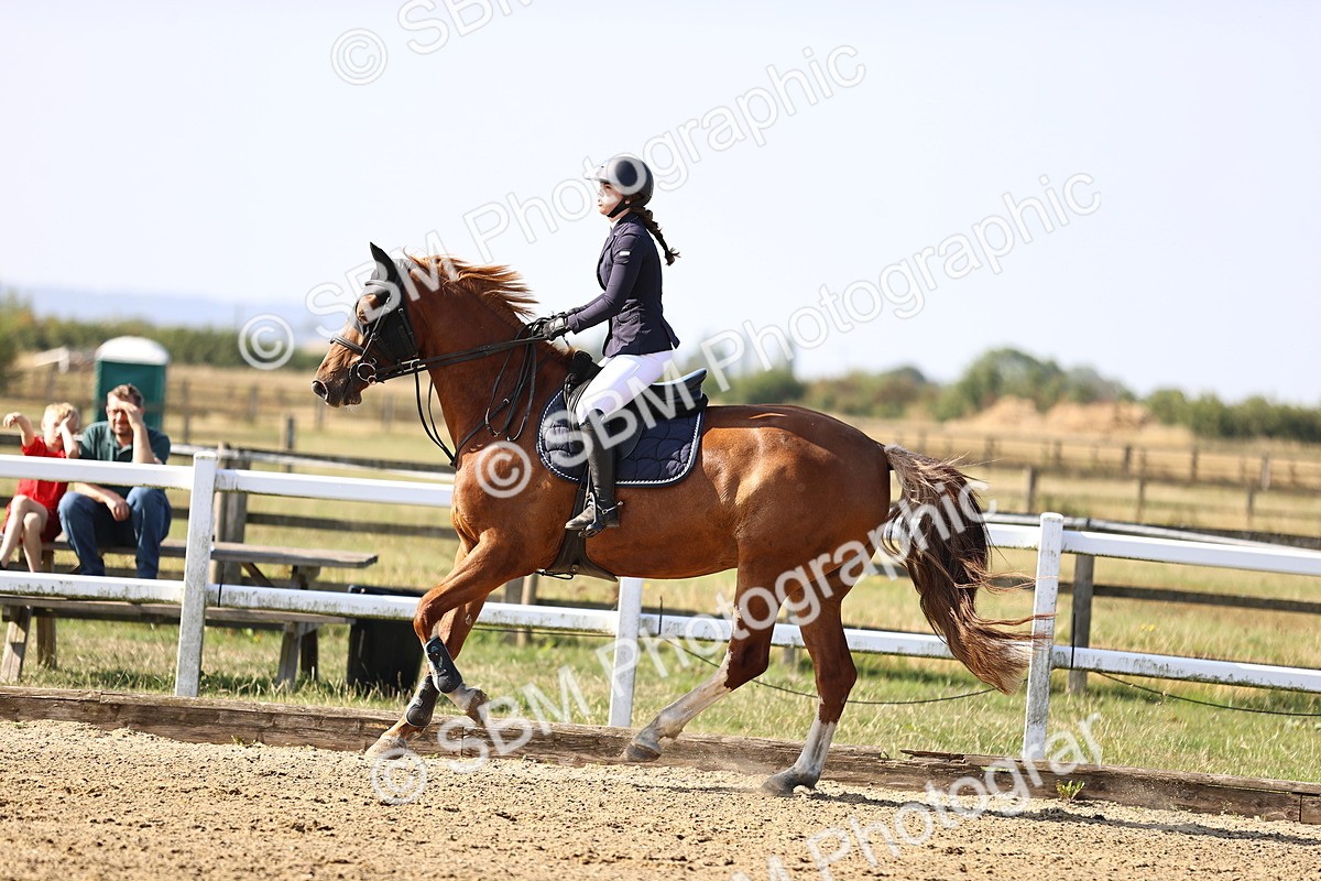 SBM_005541 - Class 8 - Clear Round