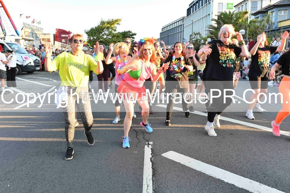 SH4_3851 - Carnival Procession.