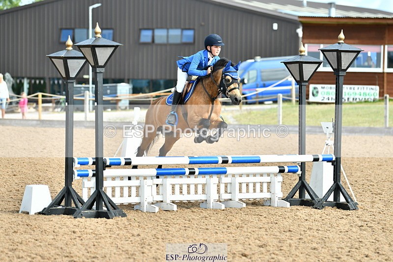 230624A-090546-00035 - Cls 36 Stepping Stones 128 & 138cm