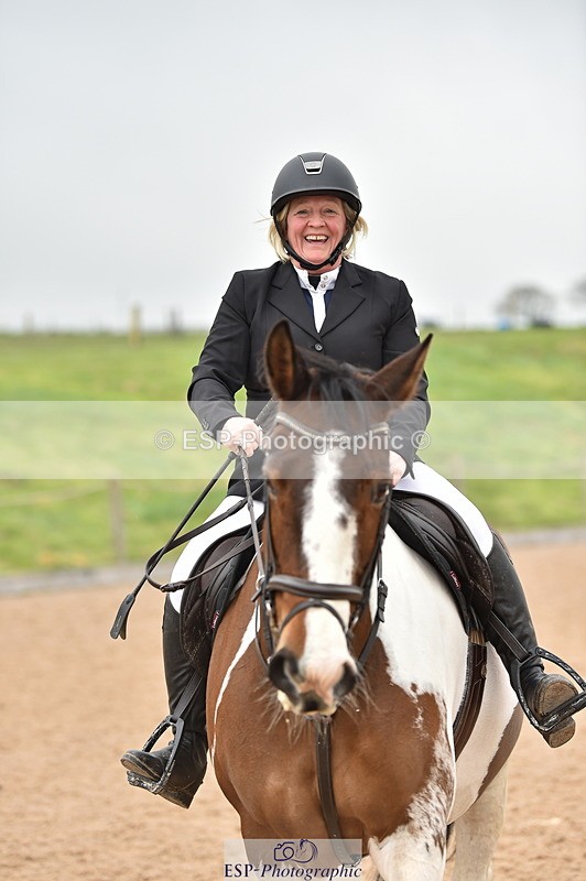 240331A-104028-00473 - 90cm First Round