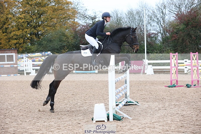 231112A-125256-04240 - Cls 19 Snr 1.05m Open