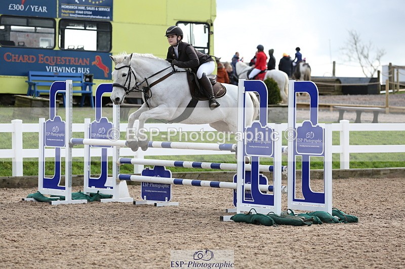 240211A-115221-02608 - Cls 5 Pony Newcomers & 1m Open