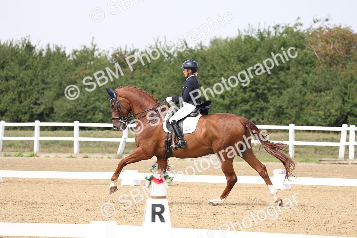 SBM_007252 - Class 9 - FEI INT I - 13.37-14.33