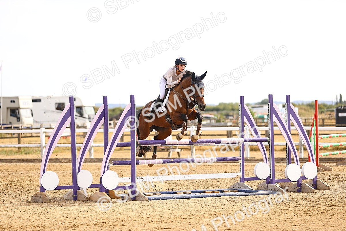 SBM_001654 - Class 6 - Senior Newcomers 1.10m