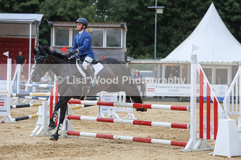 3E7A7468 - Class 8: 90cm open