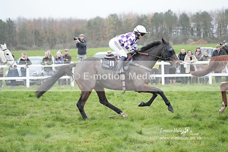 PtP 271122 915 - Hursley Hambledon Hunt Point-to-Point - Larkhill - 27/11/22