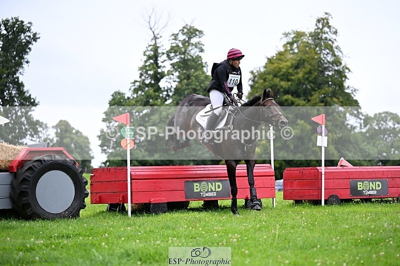 240803-105002-01130 - 110-Lizzie_Luxton-KILCARNA_BARNEY