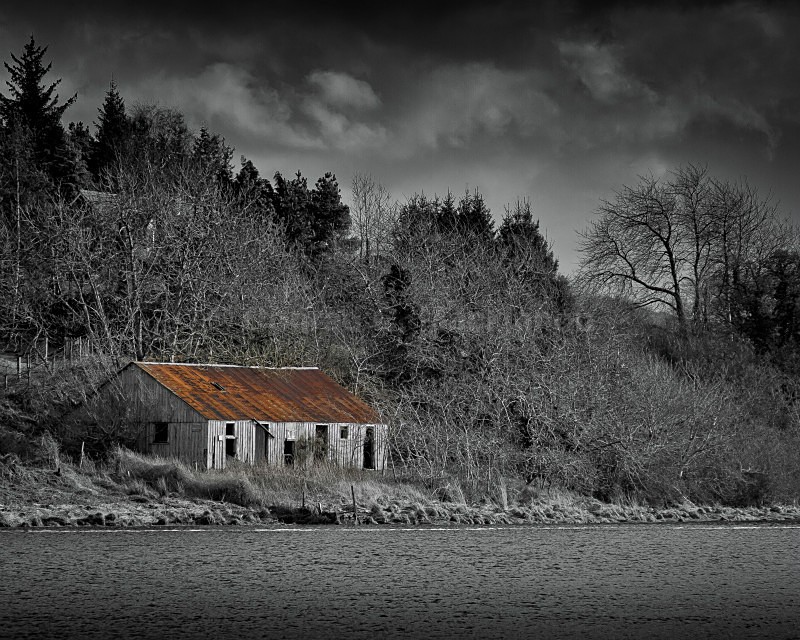 Bonar Bridge hut - My darker side