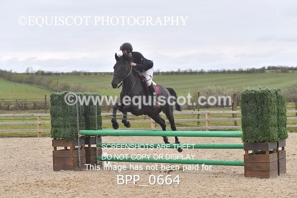 BPP_0664 - CLASS 4 Senior BritiNovice/ 90cm Open