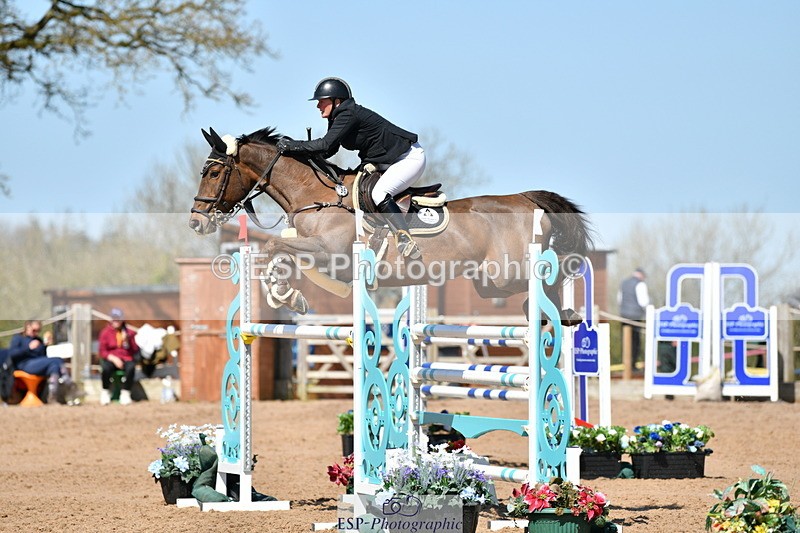 240420A-120644-10868 - Cls 3, 2 Star Small Tour 1.30m