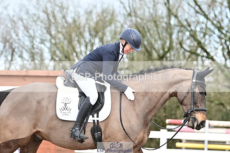 240218A-102145-05505 - 119-Shona.Mclauchlan-Diamond.Darco