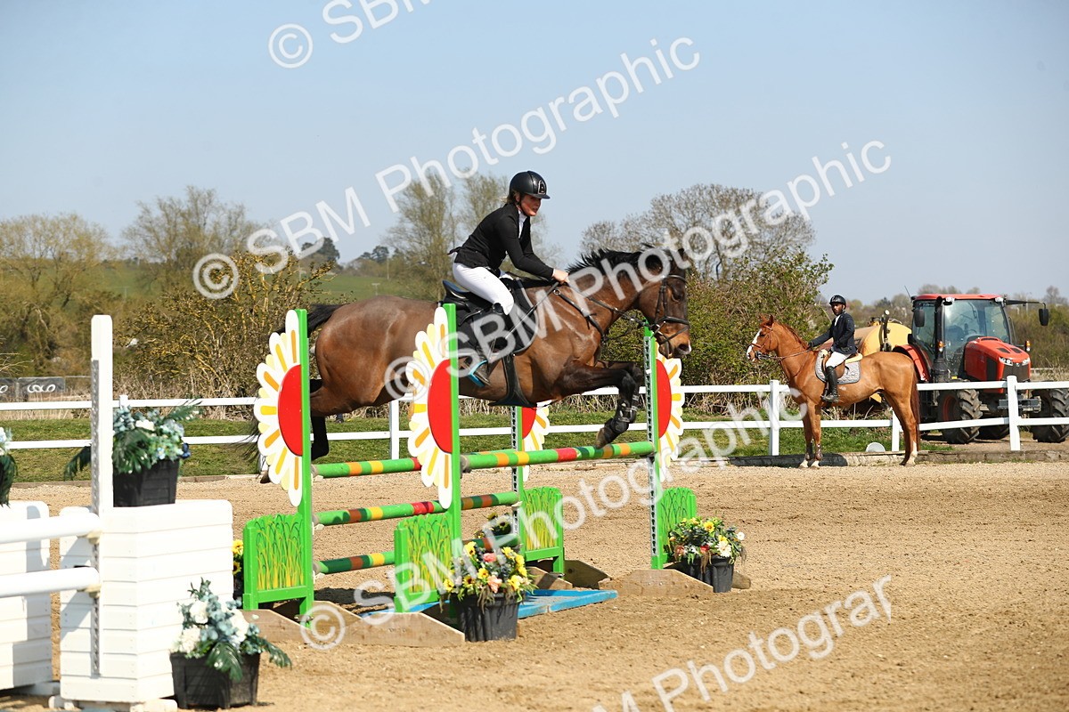 SBM_001059 - Class 4 - Senior Newcomers - 1.10m