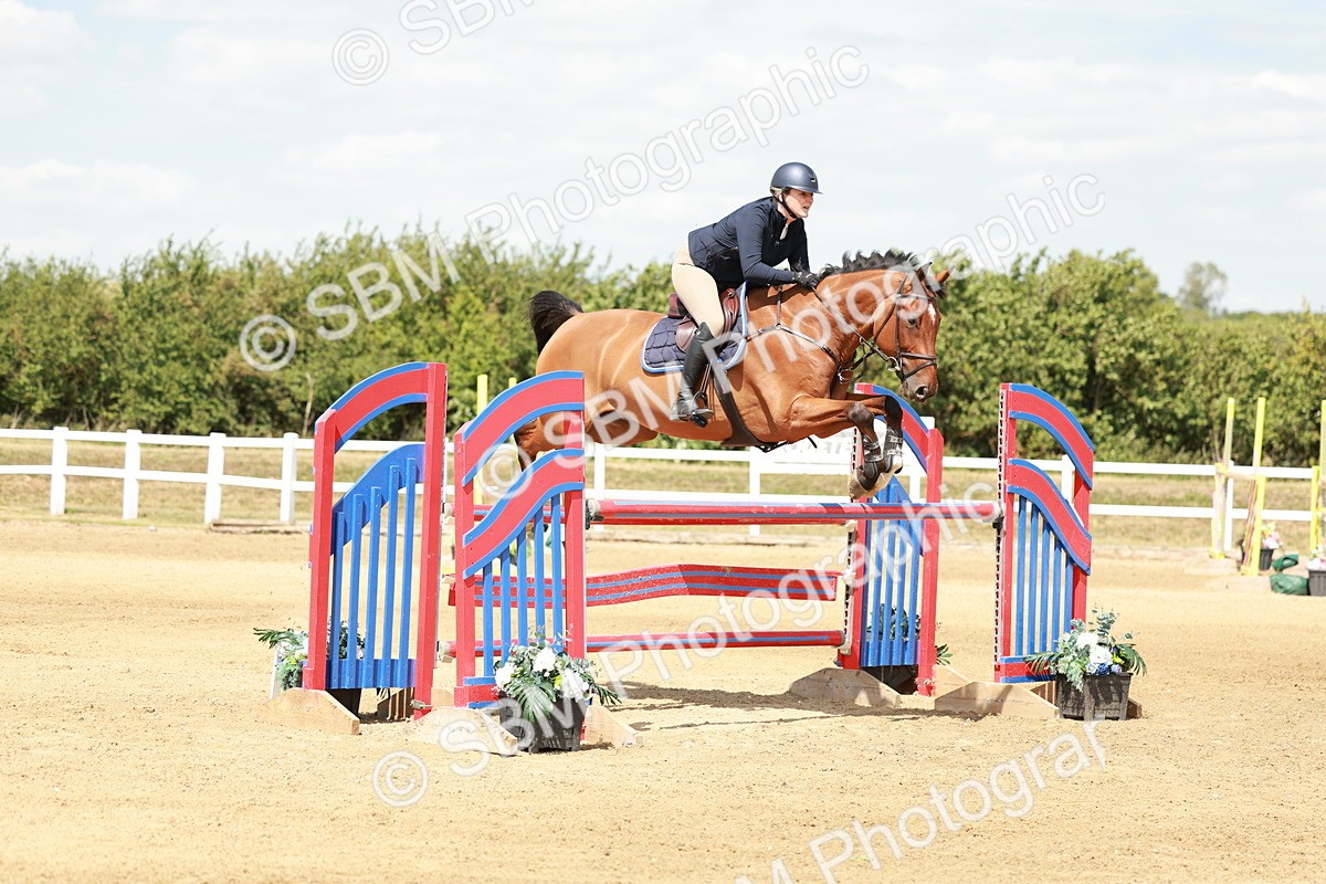 SBM_007763 - Class 4 - Senior Foxhunter - 1.20m Open