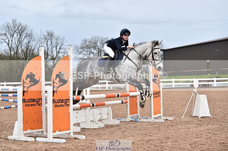 231203A-105642-00649 - Cls 3 Discovery & 90cm Open