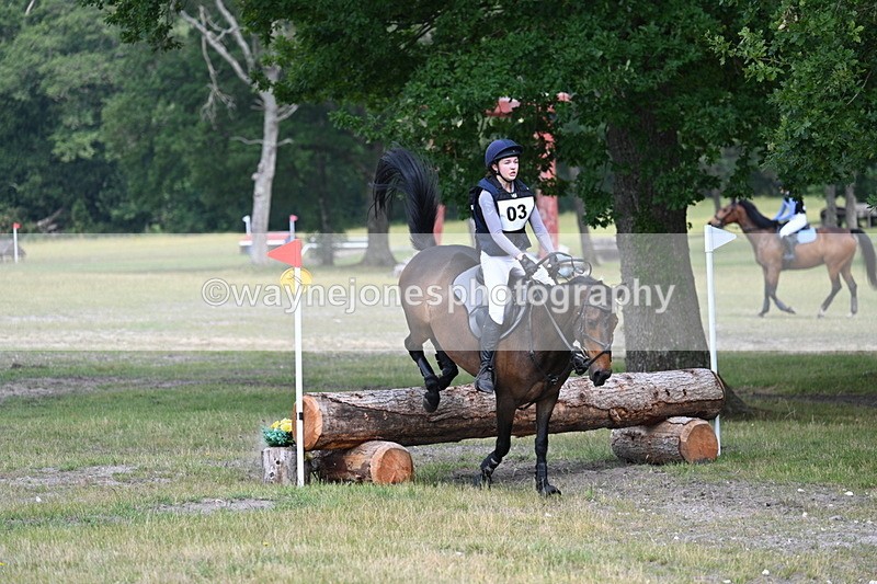 WJ7_8868 - Time 10:45 to 11:03