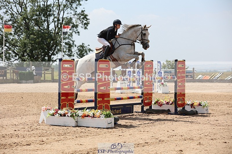 250725-134254-03039 - Cls 3 Snr Foxhunter