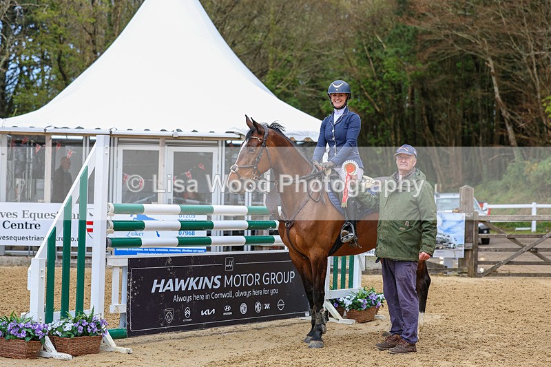 3E7A2532 - Class 9: Senior 1.30m open