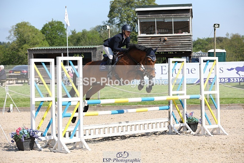 230513-103841-03927 - Cls 18 Snr 1.05m Open