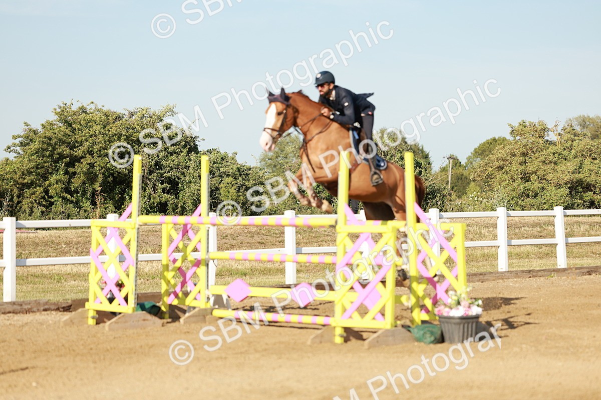 SBM_008779 - Class 6 - National 1.30m 1.40m Open Handicap