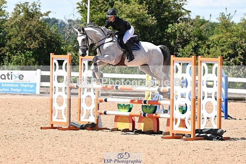 250709-124609-00627 - Cls 4 Snr Newcomers & Snr 1.10m