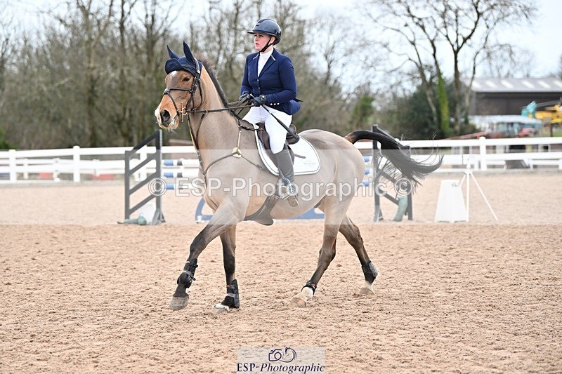 250112-112948-01049 - Cls 19 Snr 1.05m Open