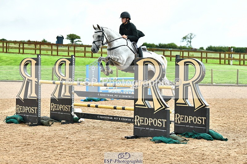 230805A-110953-00286 - Cls 2 Snr Newcomers & 1.10m Open