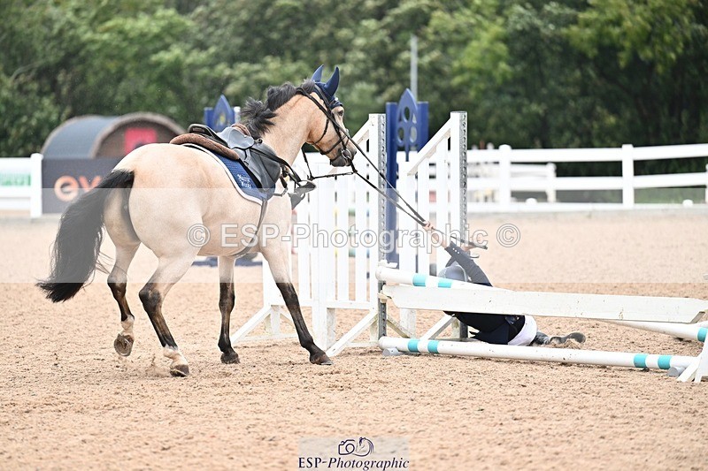 250920-111620-00450 - Cls 22+23 Club and Schools 70cm