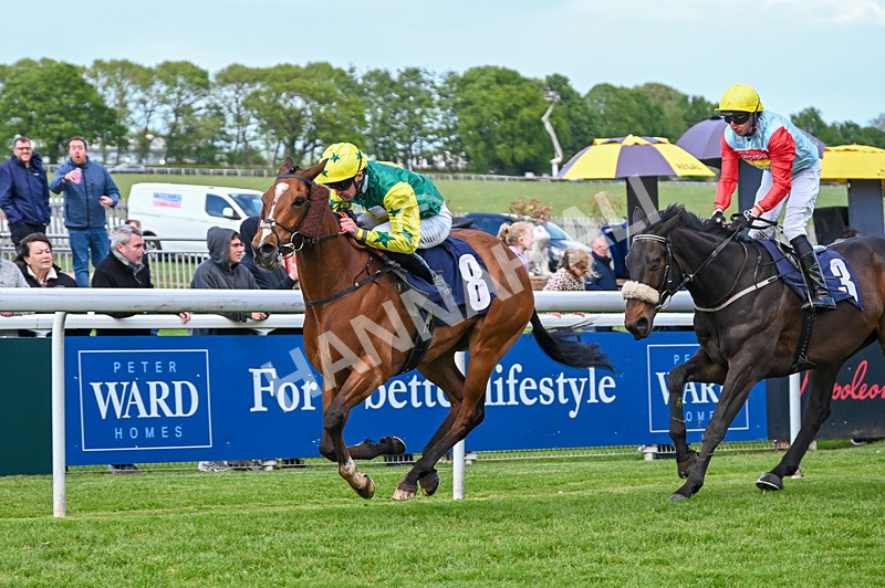 120526-Race 5-Coolree-8773 - Race 5 4.35pm Napoleons Casino And Restaurant Hull Handicap