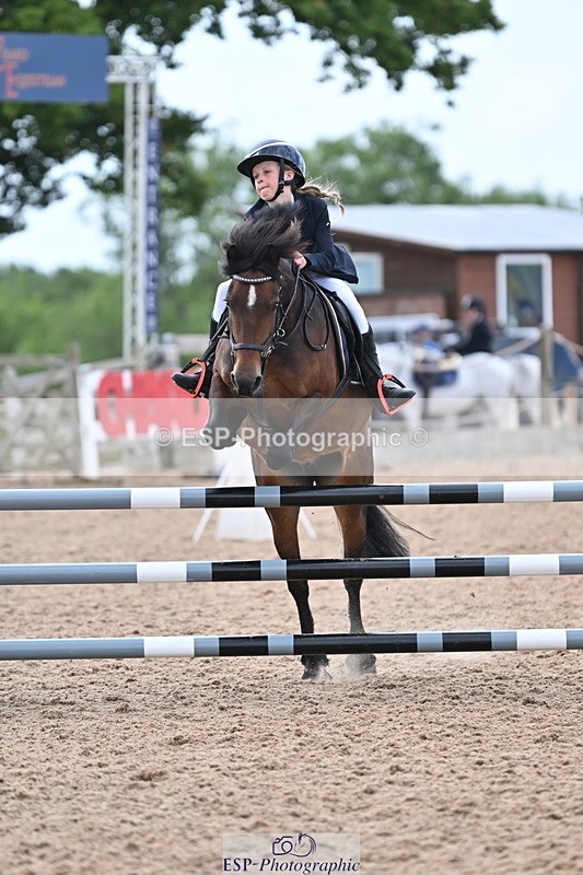 240628A-165917-01597 - Cls 5 Stepping Stones 128cm + 138cm