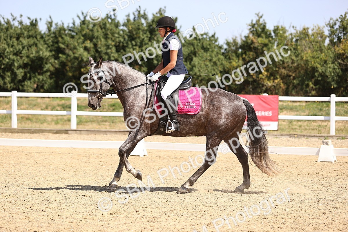 SBM_010373 - Novice 5 - 11.20-12.23